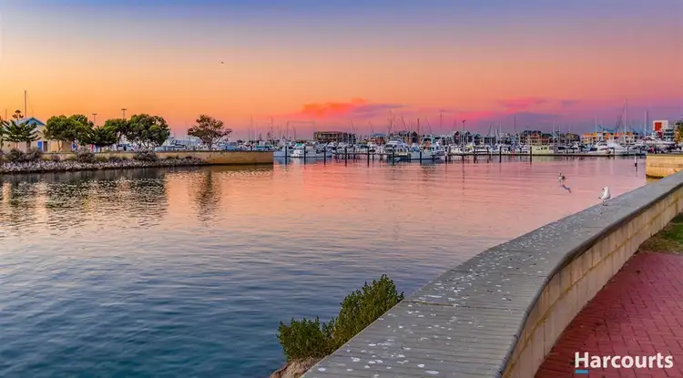 2/10 Galileo Loop, Mandurah WA 6210