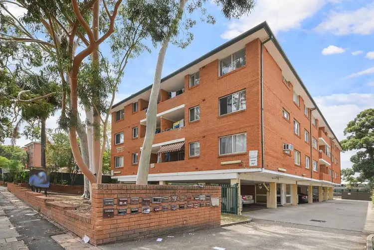 Main view of Homely unit listing, 16/52 Speed Street, Liverpool NSW 2170