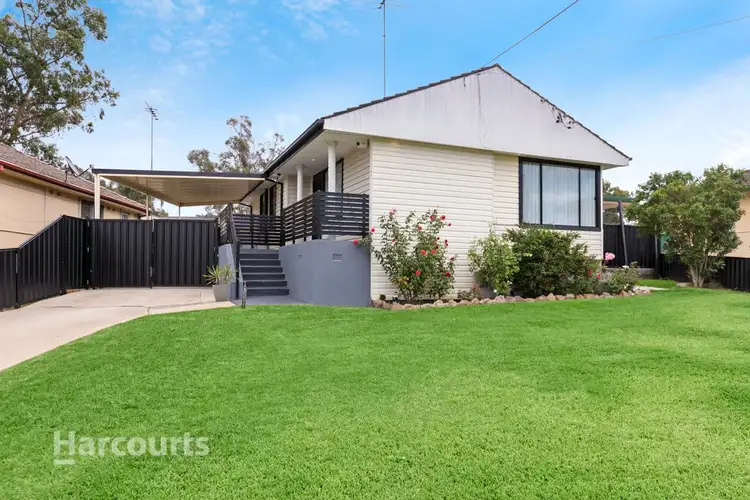 6 D'urville Avenue, Tregear NSW 2770