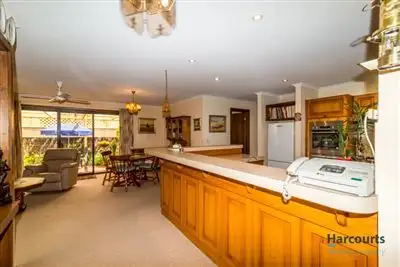 Fifth view of Homely house listing, 2 Azzurra Court, North Haven SA 5018