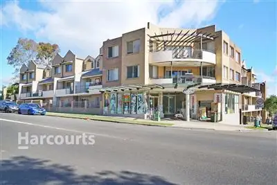 Main view of Homely unit listing, 6/41 Woodhouse Drive, Ambarvale NSW 2560