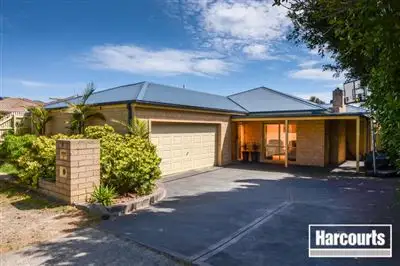 4 Andrea Claire Court, Skye VIC 3977