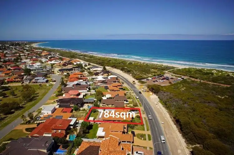 Fifth view of Homely house listing, 142 Oceanside Promenade, Mullaloo WA 6027