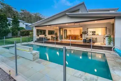 18 Oceanblue Rise