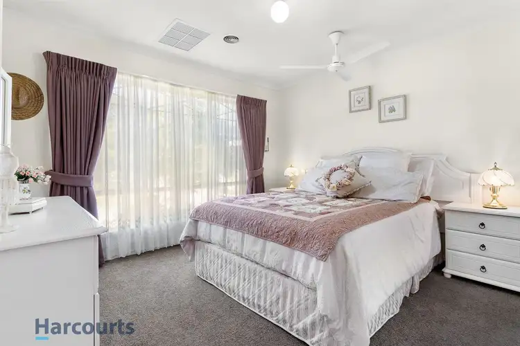 Second view of Homely house listing, 2 Finton Court, Pakenham VIC 3810