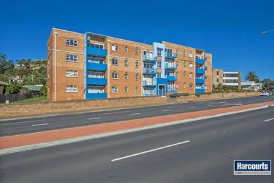 2/47 North Terrace, Burnie TAS