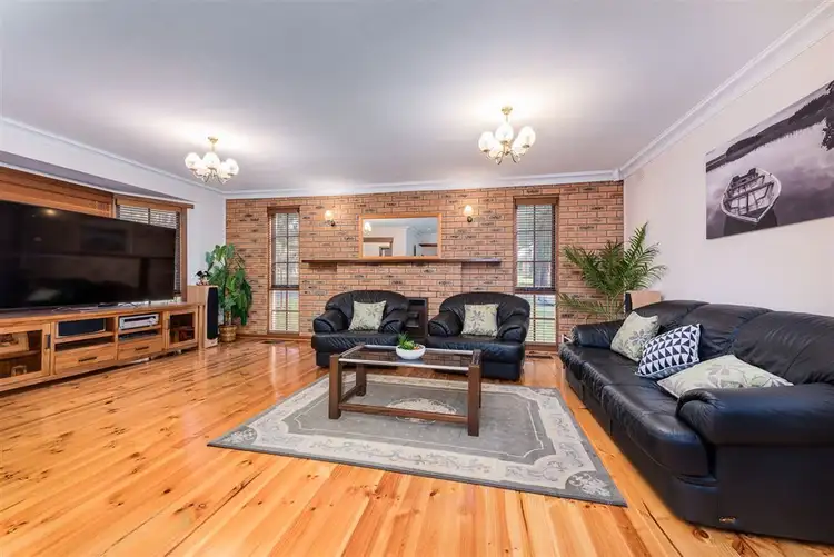 Third view of Homely house listing, 5 Manhattan Square, Vermont VIC 3133