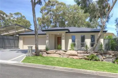 10 Witton Street, Flagstaff Hill SA 5159