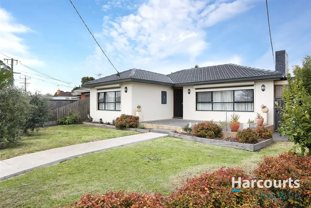 Main view of Homely house listing, 5 Kemp Avenue, Thomastown VIC 3074