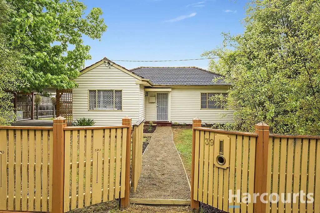 Main view of Homely house listing, 39 Jarvis Avenue, Croydon VIC 3136