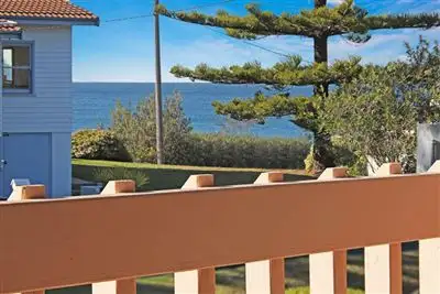 77 Donlan Road, Mollymook NSW 2539