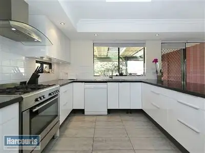 Sixth view of Homely house listing, 2 Bryah Court, Yangebup WA 6164