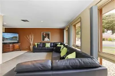 Fourth view of Homely house listing, 2 Epsom Avenue, Epping VIC 3076