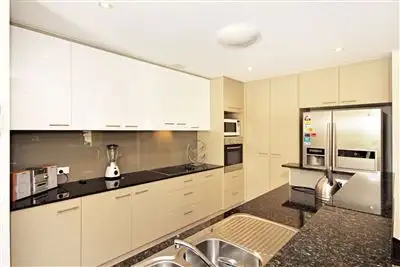 Seventh view of Homely unit listing, 253 Easthill Drive, Robina QLD