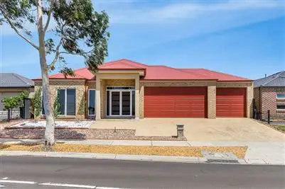 Second view of Homely house listing, 17 Danfield Drive, Tarneit VIC 3029