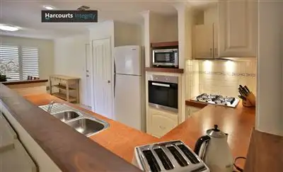 Fifth view of Homely house listing, 5 Tilbee Court, Bassendean WA 6054