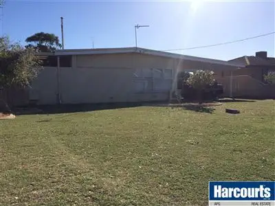 8 Roman Road, Bunbury WA 6230