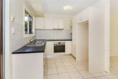 5 Lima Street, Edens Landing QLD 4207