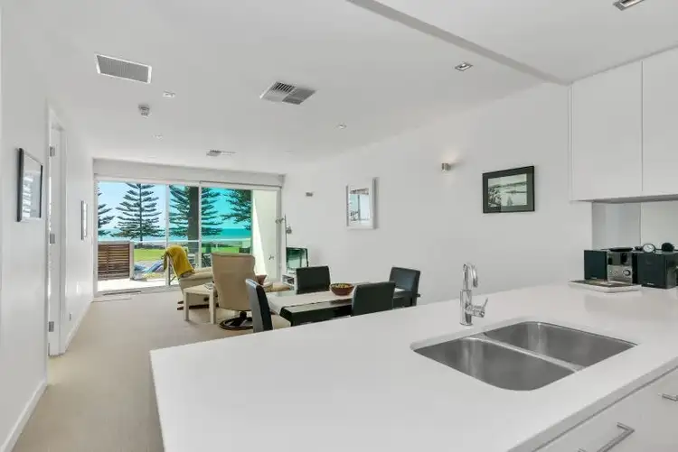 Sixth view of Homely apartment listing, 7/2-5 Flinders Parade, Victor Harbor SA 5211
