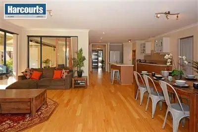 Fourth view of Homely house listing, 18 Collanda Circuit, Carramar WA 6031