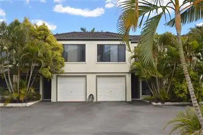 4/6 - 8 Warbler Parade, Varsity Lakes QLD 4227