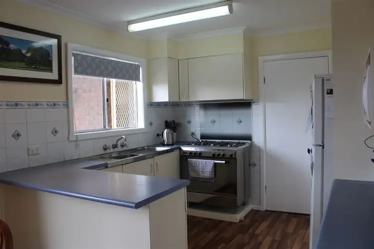 Second view of Homely house listing, 8 Elmore Street, Hamilton VIC 3300