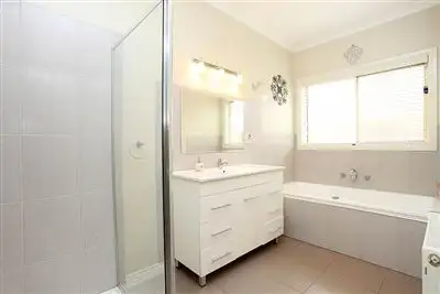 Seventh view of Homely house listing, 8 Mosaic Drive, Lalor VIC 3075