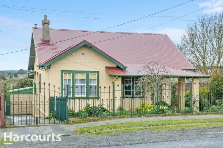 106 Gregory Street, Soldiers Hill VIC 3350