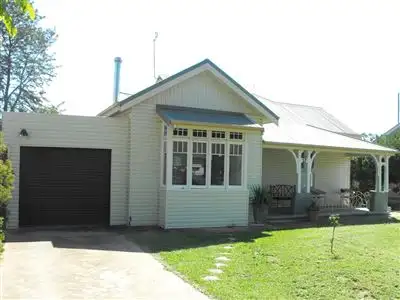 49 Olney Street, Cootamundra NSW 2590