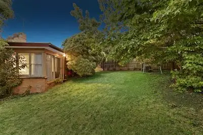 Fifth view of Homely house listing, 8 Wagstaff Street, Mount Waverley VIC 3149