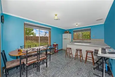 Second view of Homely unit listing, 2/5 Paltara Court, Meadow Heights VIC 3048