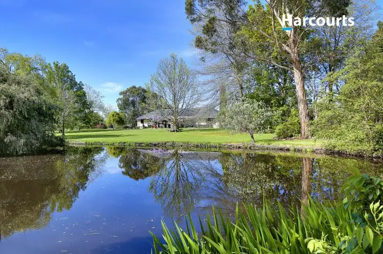 40 Mount Grandview Road, Pearcedale VIC 3912