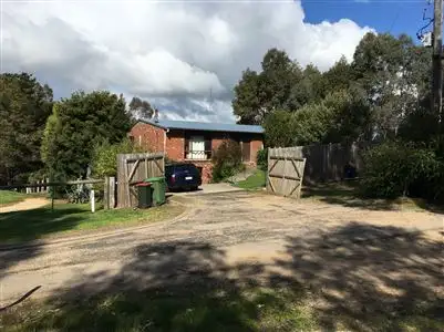 1240 Great Alpine Road, Sarsfield VIC 3875
