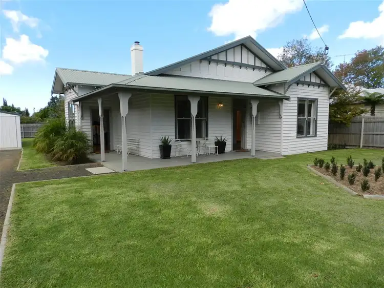 67 Commercial Road, Yarram VIC 3971