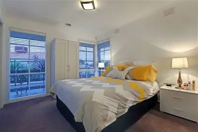 Seventh view of Homely house listing, 10 Trentham Court, Thomastown VIC 3074