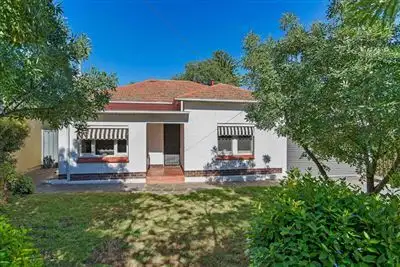 8 Burnham Avenue, Myrtle Bank SA 5064