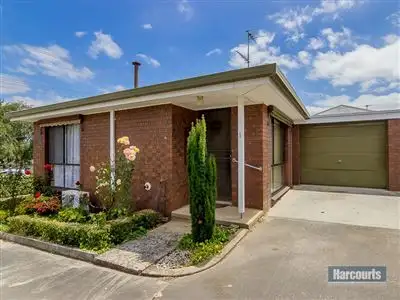 Main view of Homely unit listing, 1/1-3 Longwarry Road, Drouin VIC 3818