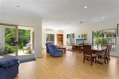 Second view of Homely house listing, 4 Kristen Court, Redcliffe QLD 4020