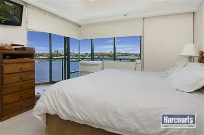 Sixth view of Homely apartment listing, 28/11 Harbour Road, Hamilton QLD