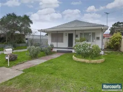 11 Church Street, Kelmscott WA 6111