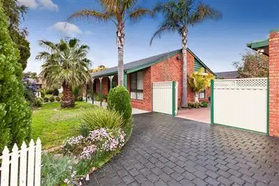 144 Roycroft Avenue, Mill Park VIC 3082