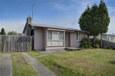 64 Swallow Crescent, Norlane VIC 3214