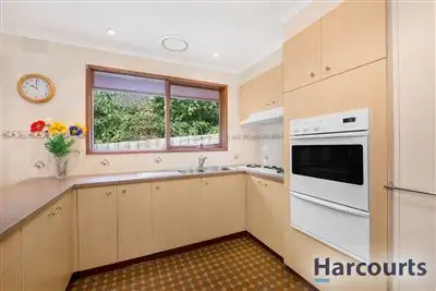 Fifth view of Homely house listing, 14 Barnesdale Drive, Vermont VIC 3133