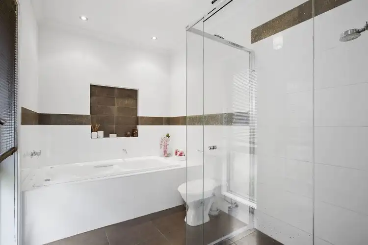 Sixth view of Homely house listing, 5 Haycutters Court, Mount Martha VIC 3934