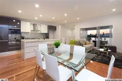 3/121 Belgrave Street, Morningside QLD 4170