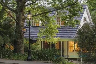 10 Howe Street, Crafers SA 5152