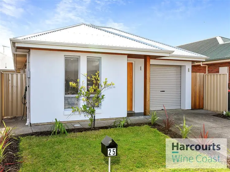25 Pinkgum Avenue, Aldinga Beach SA 5173