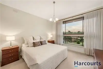 Sixth view of Homely house listing, 18 Tullimbar Circuit, Vermont South VIC 3133