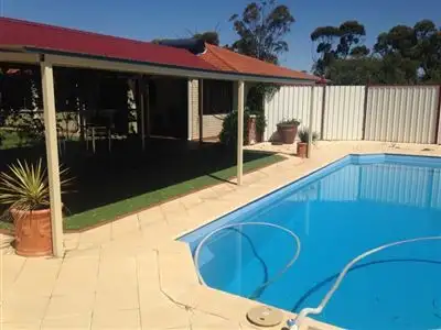 . Creswick, Cunderdin WA 6407