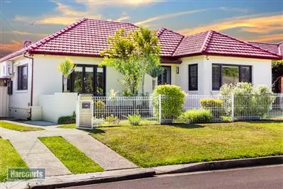 10 Gloucester Avenue, North Parramatta NSW 2151